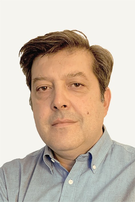 César Lozano